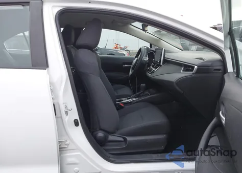 2021 Toyota Corolla Le z USA, uszkodzony, nr VIN 5YFEPMAE4MP210096